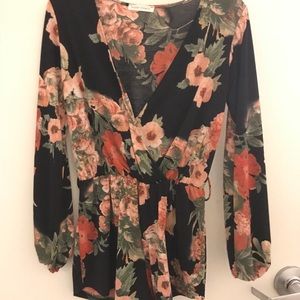 Black flower romper